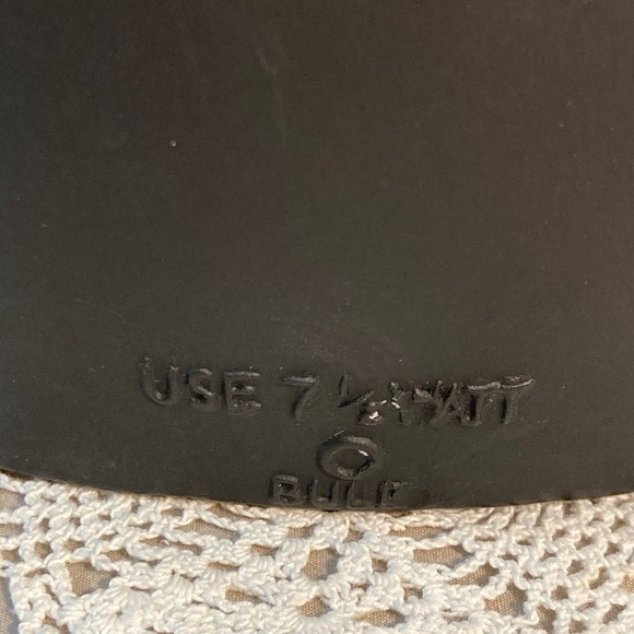 Vintage Ceramic Holiday Wreath Light With Bow And Berries - Picture 12 of 16